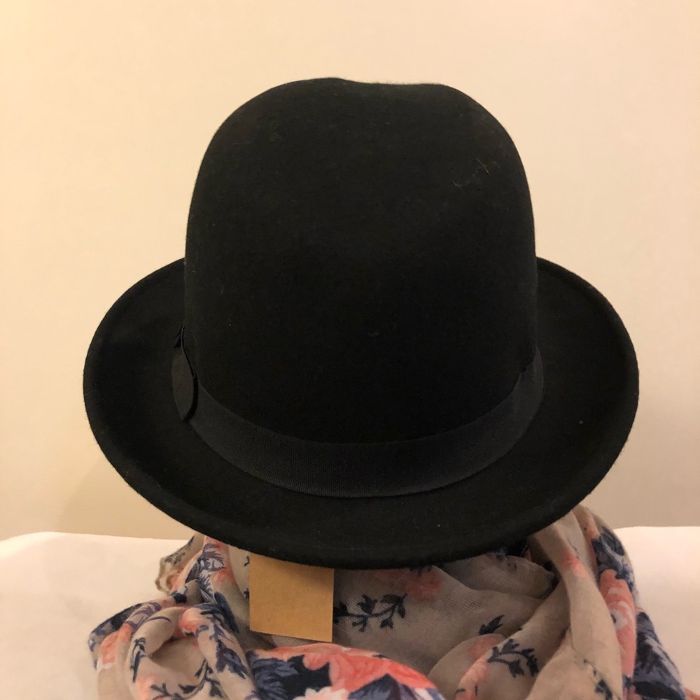 Fedora - Picture 4 of 5